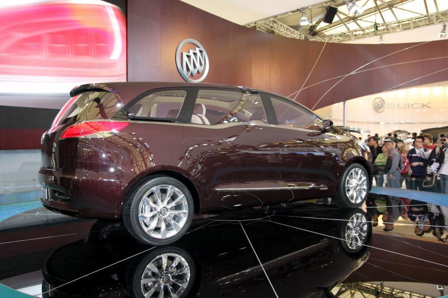  Buick Business Concept 2009 года  (фото 46 из 113)